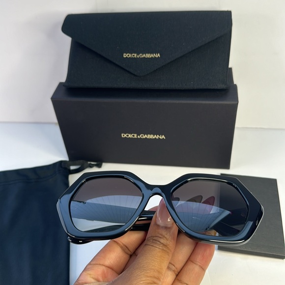 Dolce & Gabbana DG4406 Crossed geometric-frame sunglasses - Picture 12 of 15